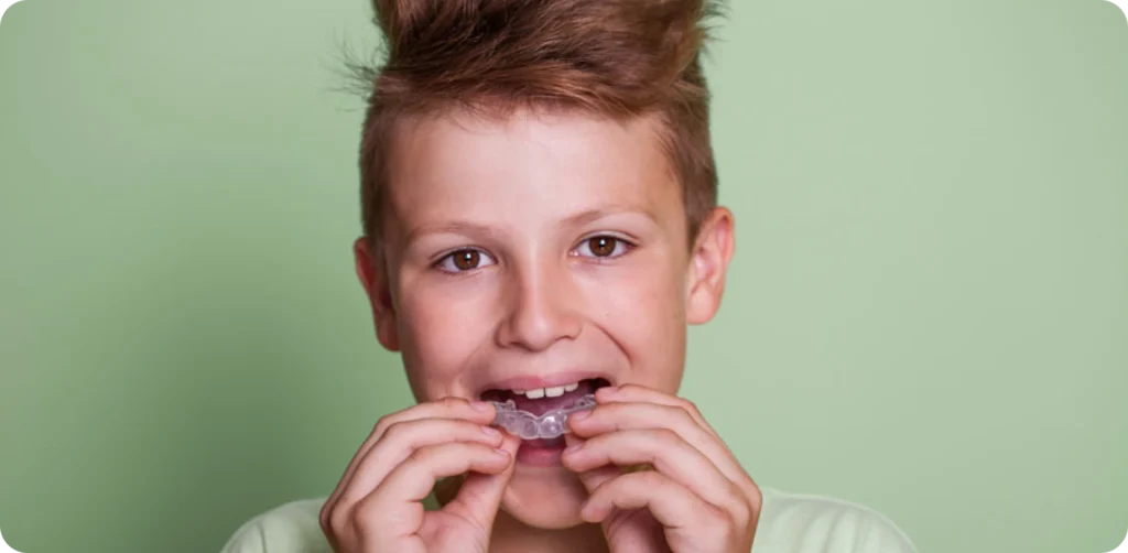 aligneurs invisibles alignement grenoble dents x aligneurs invisibles alignement grenoble dents x Aligneurs transparents Cabinet d’orthodontie Drs. ROCCA & Associés