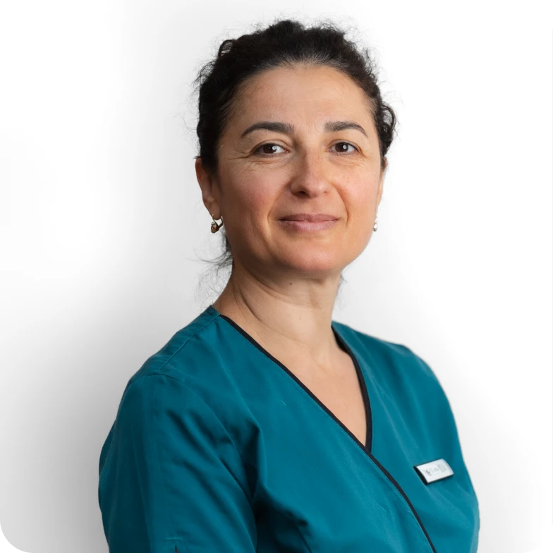 elona asisstante dentaire odf Accueil Cabinet d’orthodontie Drs. ROCCA & Associés